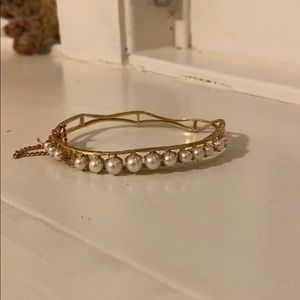 14K gold and pearl bracelet